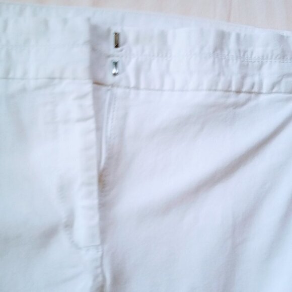 WOMEN'S ANNE KLEIN ANKLE LENGTH HIGH RISE WHITE PANTS.  SIZE 8 - Picture 6 of 8